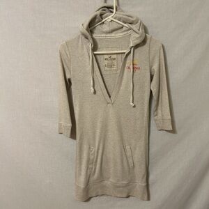 Hollister cream Hoodie